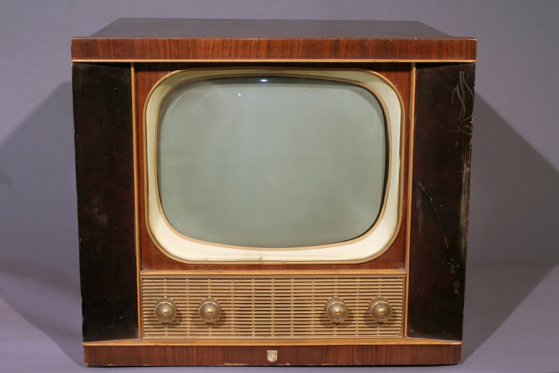 Téloches.... Vintage televisions - 1940s 1950s and 1960s tv - Page 3